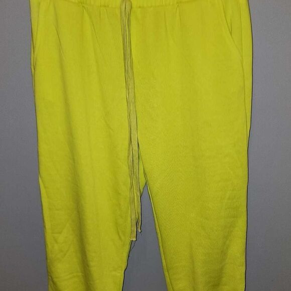 Madeline &Monroe Jogging Suit - Picture 5 of 8